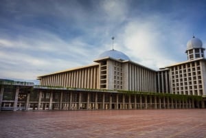 Passeio de dia inteiro ou meio dia em Jacarta com tudo incluído e visita a Kota Tua