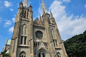 Passeio de dia inteiro ou meio dia em Jacarta com tudo incluído e visita a Kota Tua