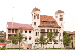 ジャカルタ:モスク、大聖堂、旧市街または港のガイド付きツアー