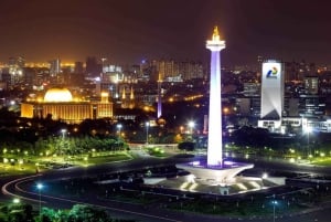 Visite nocturne de Jakarta : Visite guidée de la ville et de la cuisine de rue