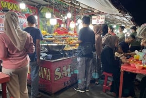 Nattvandring i Jakarta: Guidad sightseeing och street food-tur