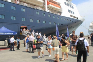 Jakarta Port: Private Guided City Highlights Shore Excursion