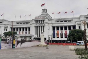 Jakarta: Private Car Charter with Professional Driver by Van