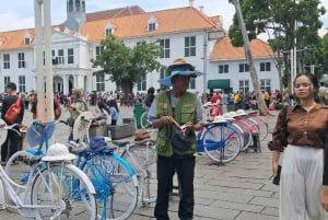 Jakarta: Private Car Charter with Professional Driver by Van