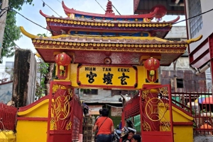 Jakarta: Private Car Charter with Professional Driver by Van