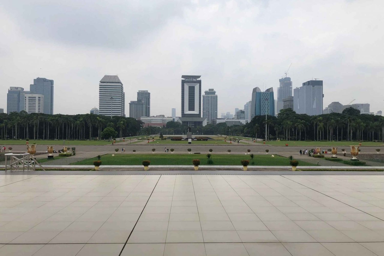 Jakarta : Visite privée de la ville (eau minérale gratuite)