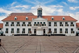 Jakarta : Private Tour durch die Stadt mit Mittagessen und Souvenir