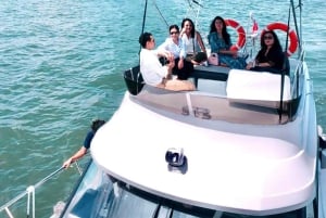 Jakarta: Auringonlaskun juhla- ja syntymäpäiväjahdit samppanjalla