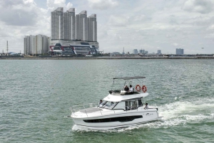 Jakarta: Auringonlaskun juhla- ja syntymäpäiväjahdit samppanjalla