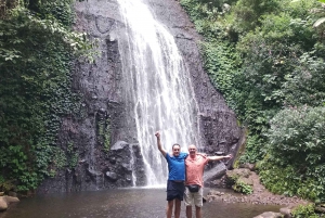 Jakarta : Taman Safari, Panda-palasset og fossen