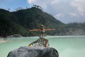 Jakarta: Volcano, Suspension Bridge and Hot Spring