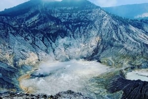 Jakarta: Vulkaan, Thee/Rijstvelden, Warmwaterbron, Lokaal eten
