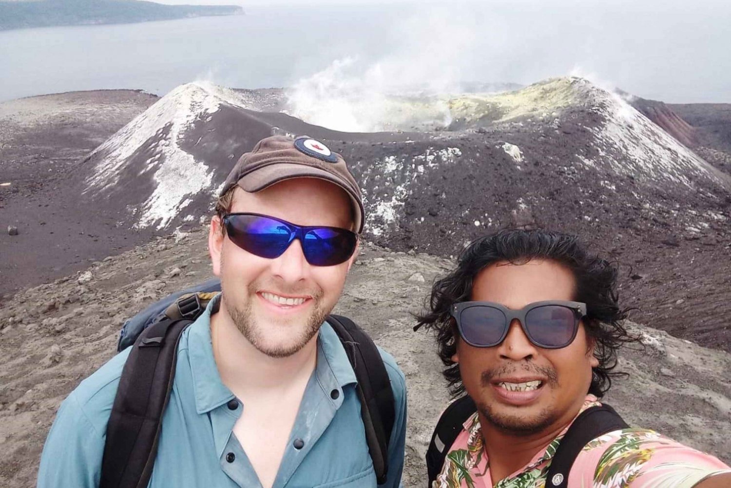 Excursión de un día al Volcán Krakatoa desde Yakarta
