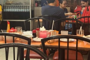 Pohjois-Jakarta: Piilotettu bakmi-kierros – paikallisten salaiset paikat