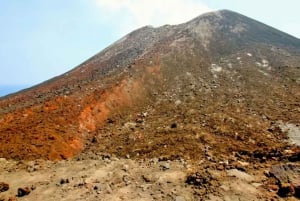 Visite privée de Jakarta : Exploration du volcan du Mont Krakatau