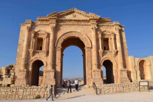 From Amman: Private Jerash, Ajloun Castle, and Umm Qais Tour