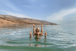 Tel Aviv: Puolen päivän yksityinen ranta Kuolleella merellä – pienet ryhmät