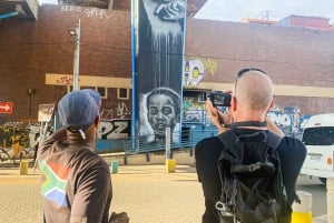 Färgerna i Johannesburg: En rundtur i graffiti och gatukonst
