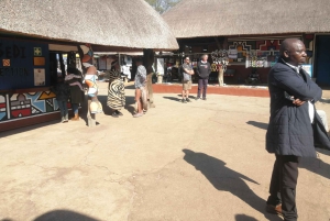 Колыбель человечества и Культурная деревня Леседи