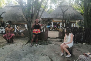 Колыбель человечества и Культурная деревня Леседи