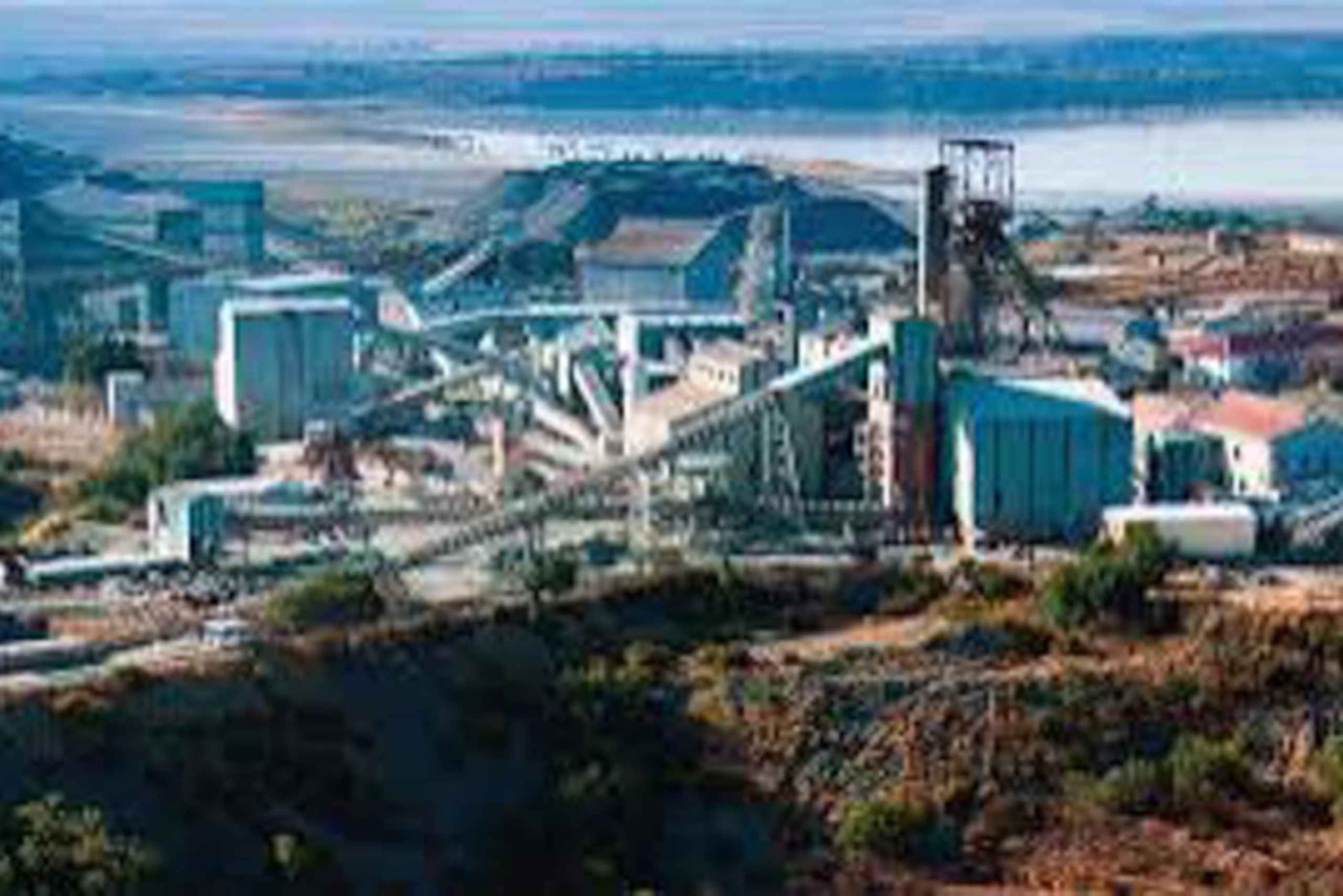 Экскурсия по алмазной шахте Куллинан, расположенной недалеко от Претории, минимум 2 человека.