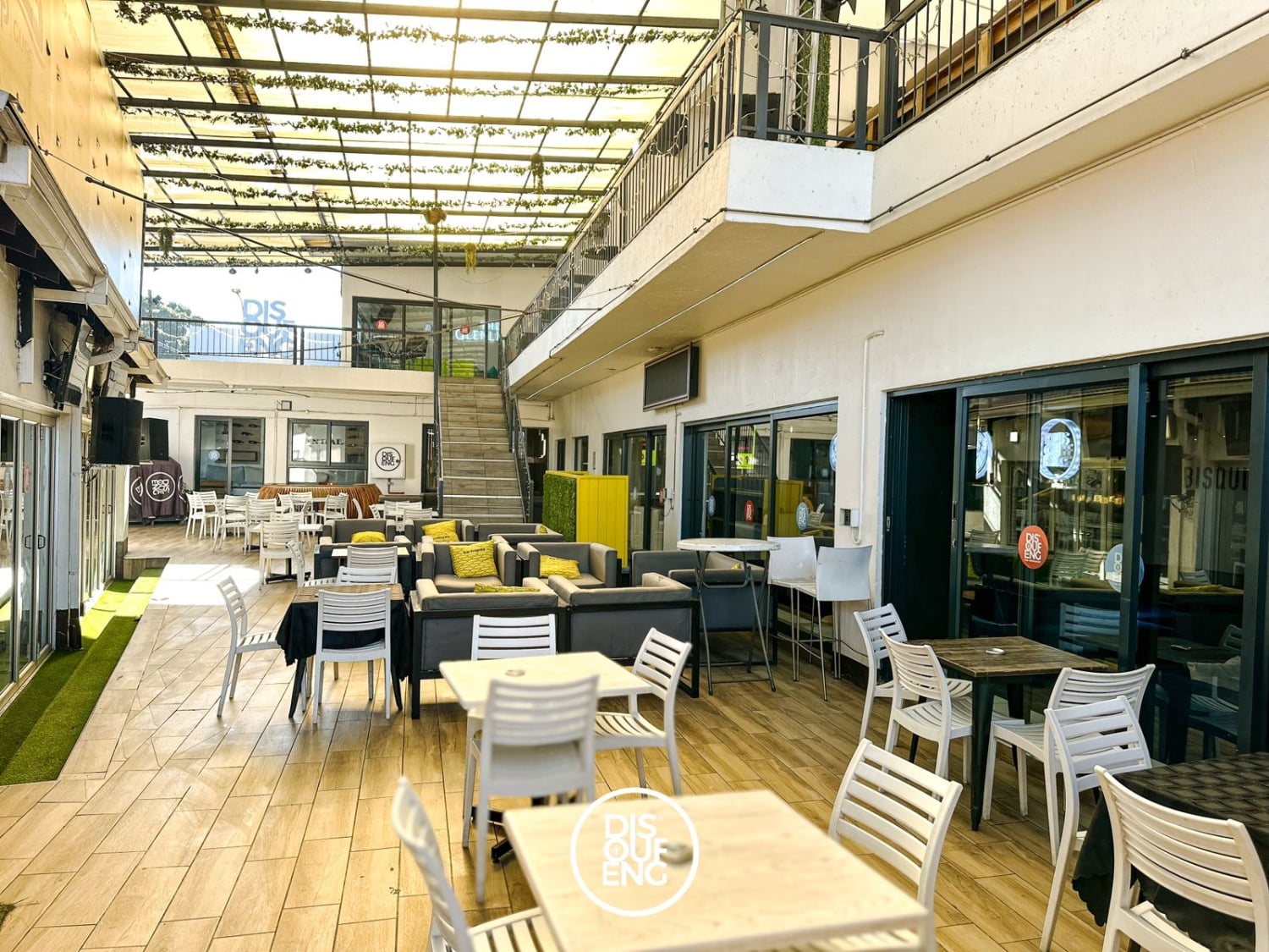 Disoufeng Pub & Restaurant