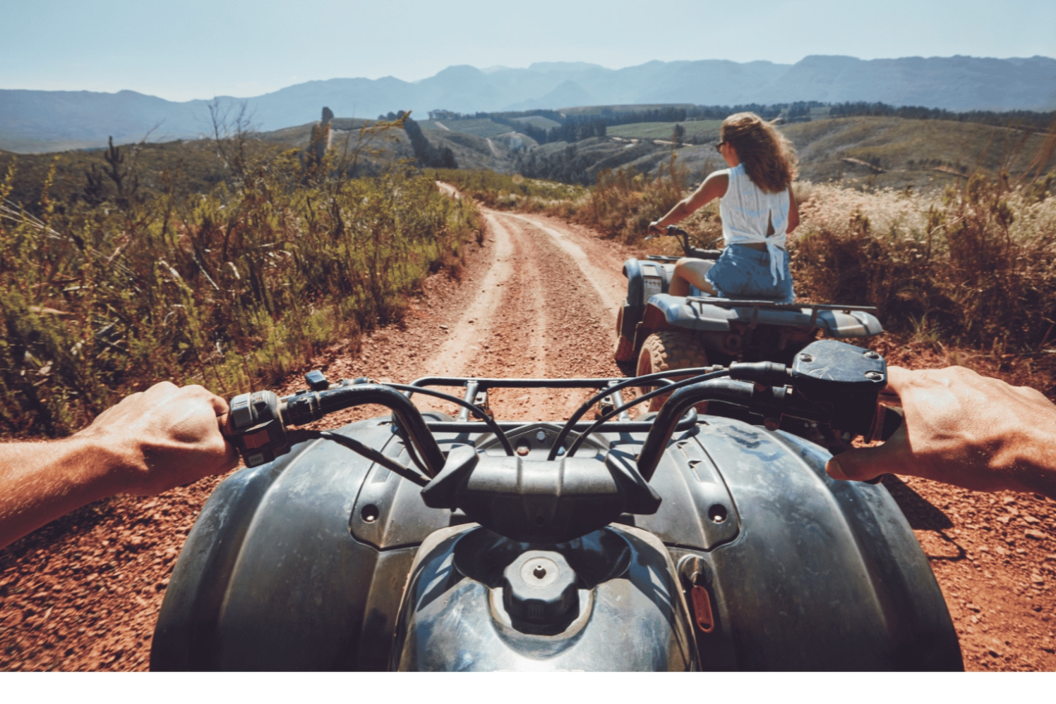 ヨハネスブルグからノースウエスト・サファリとクワッドバイク・ツアー