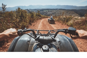 ヨハネスブルグからノースウエスト・サファリとクワッドバイク・ツアー