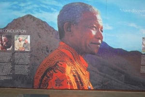 Vanuit Johannesburg: Pretoria, Soweto & Apartheid Museum Tour
