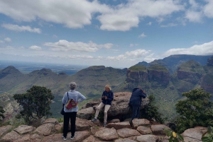 Pretoriasta: 4 päivän opastettu matka Krugerin puistoon ja Graskopiin