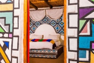Hartbeespoort: Lesedi Village and Lion & Safari Park Tour