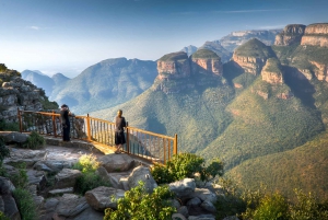 High-End 5 Day all-inclusive Kruger & Panorama Tour from JHB