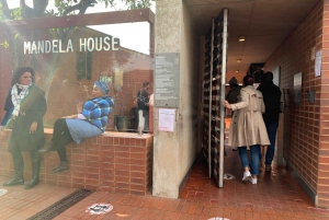 Historical Soweto & Apartheid Museum Tour