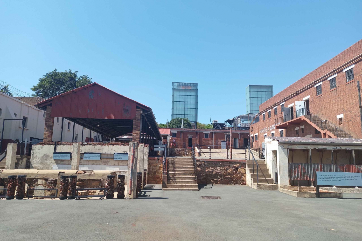 Johannesburg: Private City Tour with Apartheid Museum