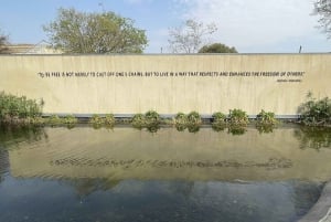 Johannesburg: Apartheid Museum Guided Experience