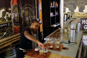 Johannesburg: City & Soweto Night Tour with Dinner & Drinks