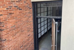 Johannesburg: Koko päivän kierros apartheid-museossa ja Sowetossa