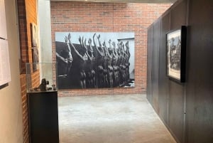 Johannesburg: Koko päivän kierros apartheid-museossa ja Sowetossa