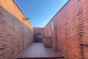 Johannesburg: Koko päivän kierros apartheid-museossa ja Sowetossa