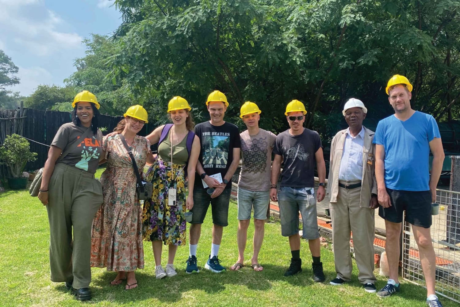 Johannesburg: Mapatiza Mine Guided Tour with Showroom