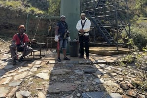 ヨハネスブルグ：ジップラインと人類発祥の地ツアーをご案内いたします