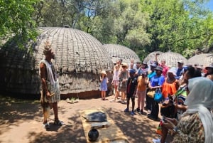 Lesedi Cultural Village und Maropeng Fossil Museum, Cradl