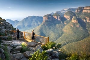 Mid-Range 5 Day all-inclusive Kruger& Panorama Tour from JHB