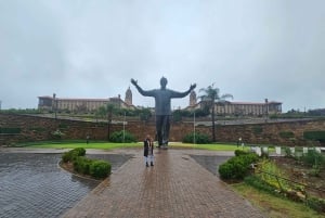 Pretoria Tour-Voortrekker Monument, Town, Union Buildings