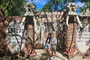 Safari i løve- og neshornparken / kulturlandsbyen Lesedi Culture Village