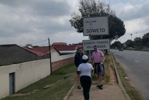 SOWETO HALF DAY GUIDED TOUR