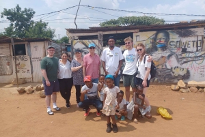 Soweto, pranzo e museo dell'Apartheid