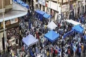 Thrifting with Nessa