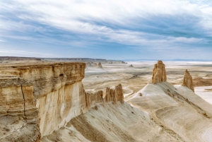 Aktau: Naturens och historiens 7 underverk 2-dagars gruppresa
