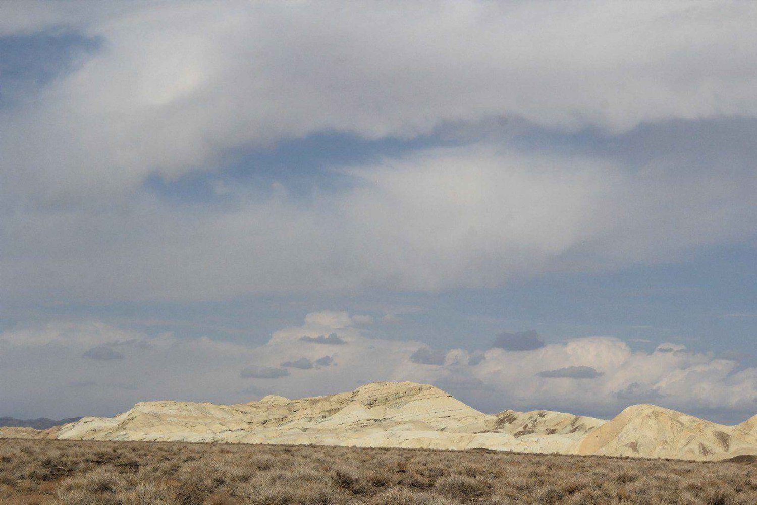 Алматы: 2-дневный тур по национальному парку Алтын-Эмель с питанием